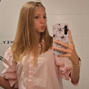 Jools, Babysitter à Ichtegem