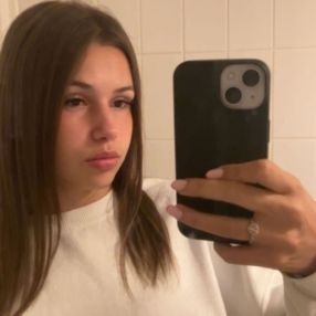 Sara, Babysitter à Riemst