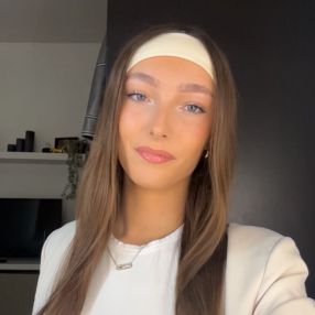 Léa, Babysit in Dalhem