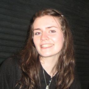 Olivia, Babysitter in Antwerpen