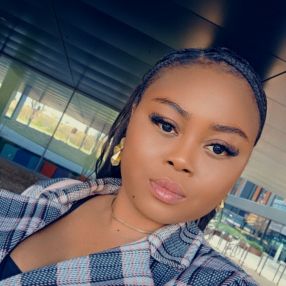 Rosemond, Babysitter in Antwerpen