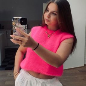 Ella, Babysitter à Beveren