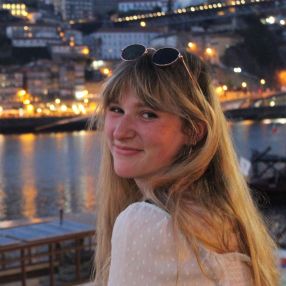 Helene, Babysit in Gent