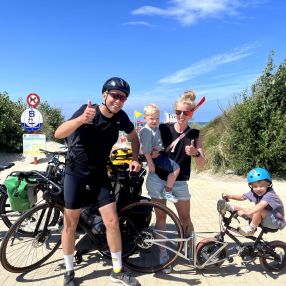 Lien, Gezin in Middelkerke