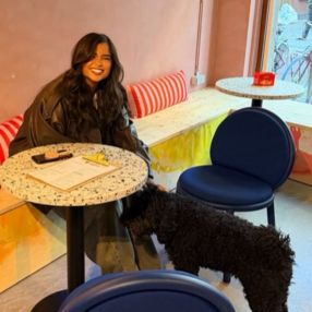 Samia, Babysitter in Antwerpen