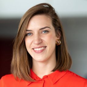 Eleni, Gezin in Beveren-Kruibeke-Zwijndrecht