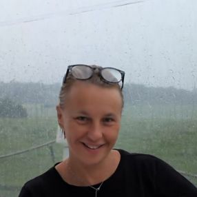 Frederique, Babysit in Braives