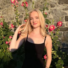 Léa, Babysitter à Jemeppe-sur-Sambre