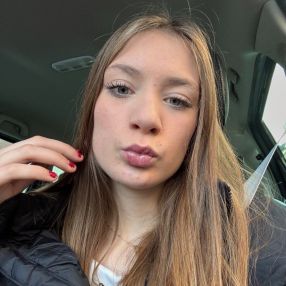 Anissq, Babysit in Modave
