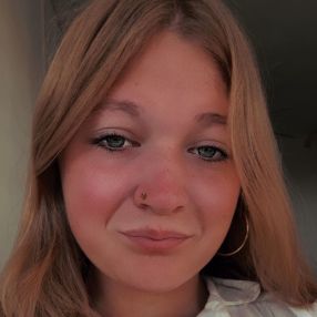 Femke, Babysit in Retie