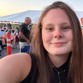 Emma, Babysitter à La Bruyère