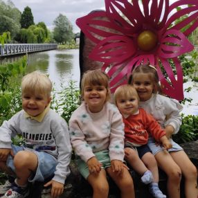 Ninke, Gezin in Waregem