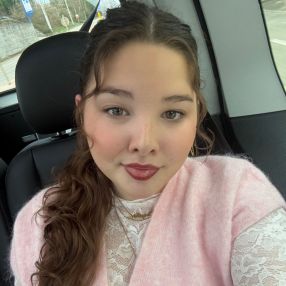 Camylle, Babysit in Aiseau-Presles