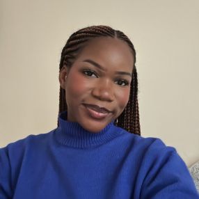 Djordjine, Babysitter à Jette