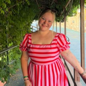 Femke, Babysit in Ninove