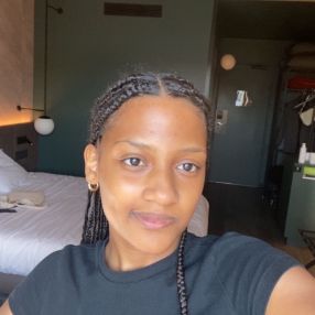 Tanais, Babysit in Châtelet