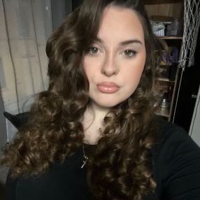 Zahora, Babysitter à Chapelle-lez-Herlaimont