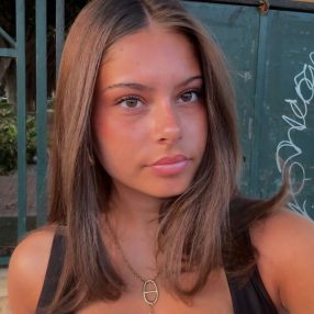 Eloïse, Babysitter à Perwijs