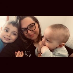 Manon, Family in Étalle