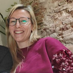 Céline, Babysit in Stabroek