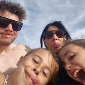 Peny, Gezin in Lummen
