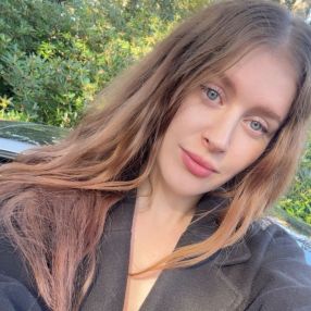 Chiara, Babysitter à Brasschaat