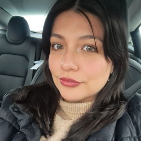 Gianela, Babysitter in Roeselare
