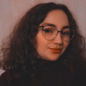 Tamiha, Babysitter à Fontaine-l'Évêque