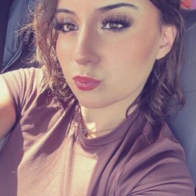 Tiziana, Babysitter à Anderlues