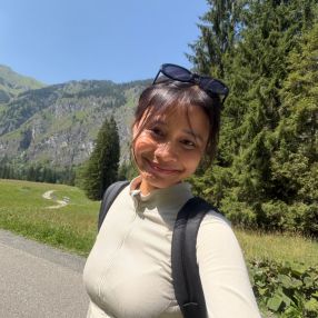 Maria, Babysitter in Maaseik