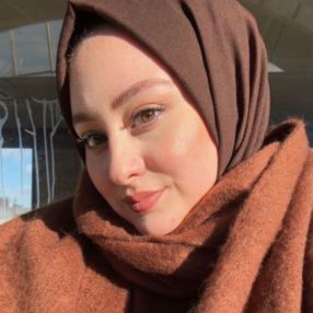 Sena, Babysit in Duffel