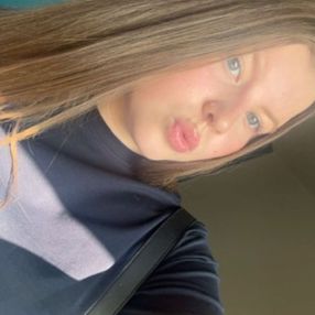 Yalenka, Babysit in Destelbergen