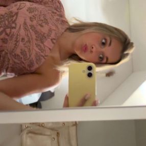 Caitlin, Babysitter à Ichtegem
