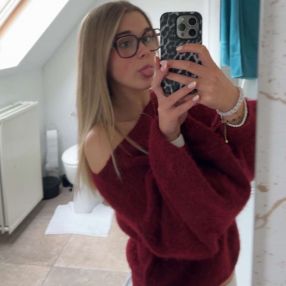 Caitlin, Babysitter à Ichtegem