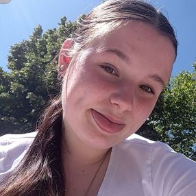 Kyara, Babysitter à Torhout