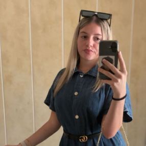 Jelena, Babysit in Gistel