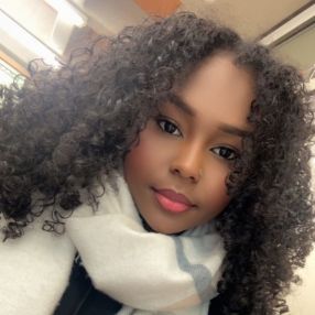 Mariam, Babysitter à Esneux