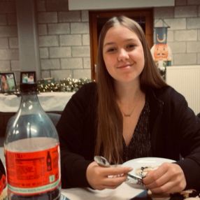 Ambre, Babysit in Tintigny