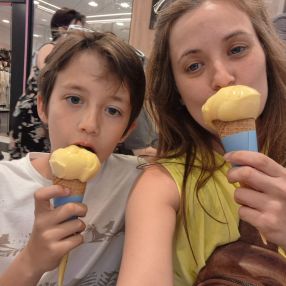 Daisy, Gezin in Geel