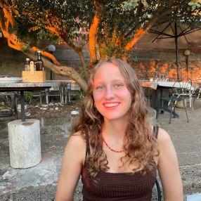 Nikki, Babysit in Heverlee