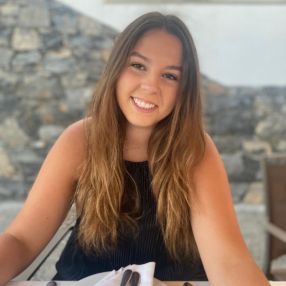 Camille, Babysitter à Dilbeek