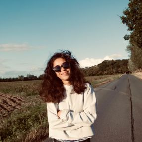 Soraya, Babysitter in Waregem
