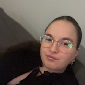 Pauline, Babysitter à Beauraing