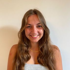 Louise, Babysitter à Geraardsbergen