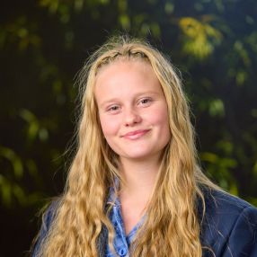 Loane, Babysit in Vlaanderen