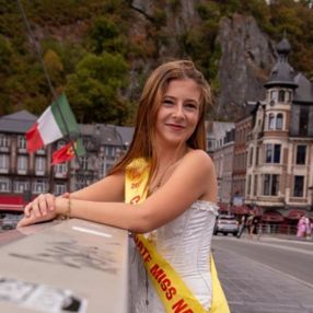 Tina, Babysit in Dinant