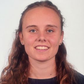 Manou, Babysitter à Oosterzele
