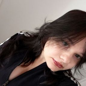 Sélena, Babysit in Ath