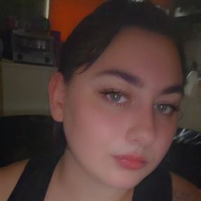 Manon, Babysitter à Comblain-au-Pont