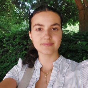 Marilou, Babysit in Etterbeek